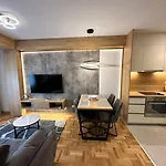 28 Apartment