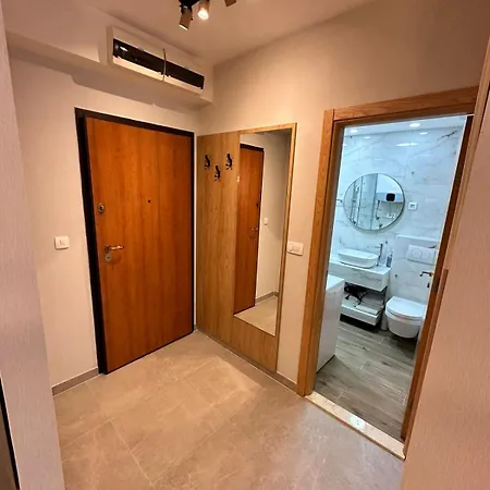 Apartmán 28 *